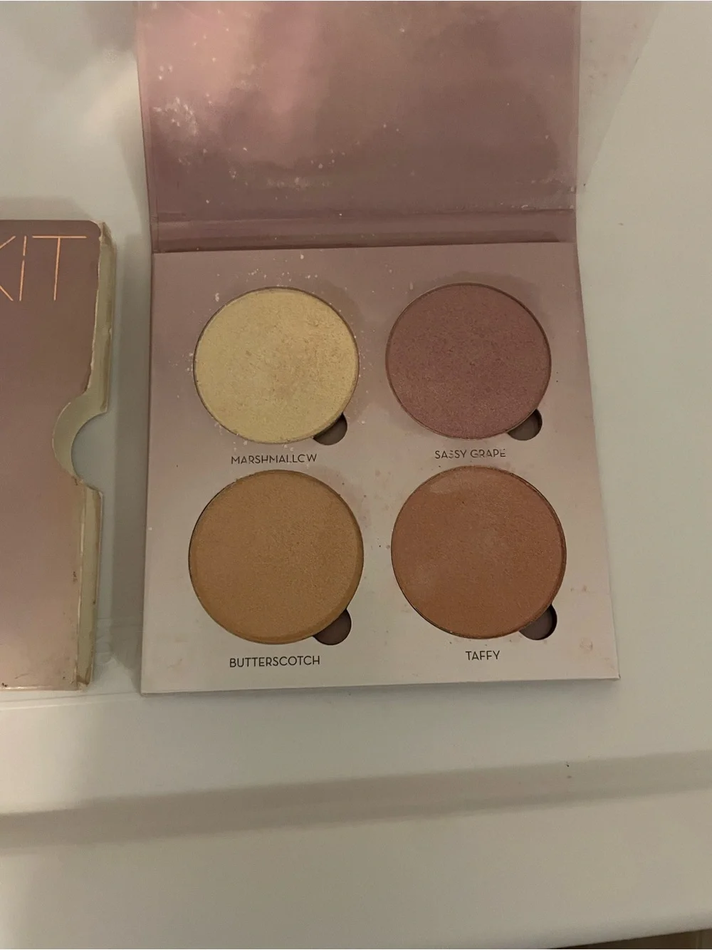 Anastasia of Beverly Hills sweets glow kit - Picture 3 of 6